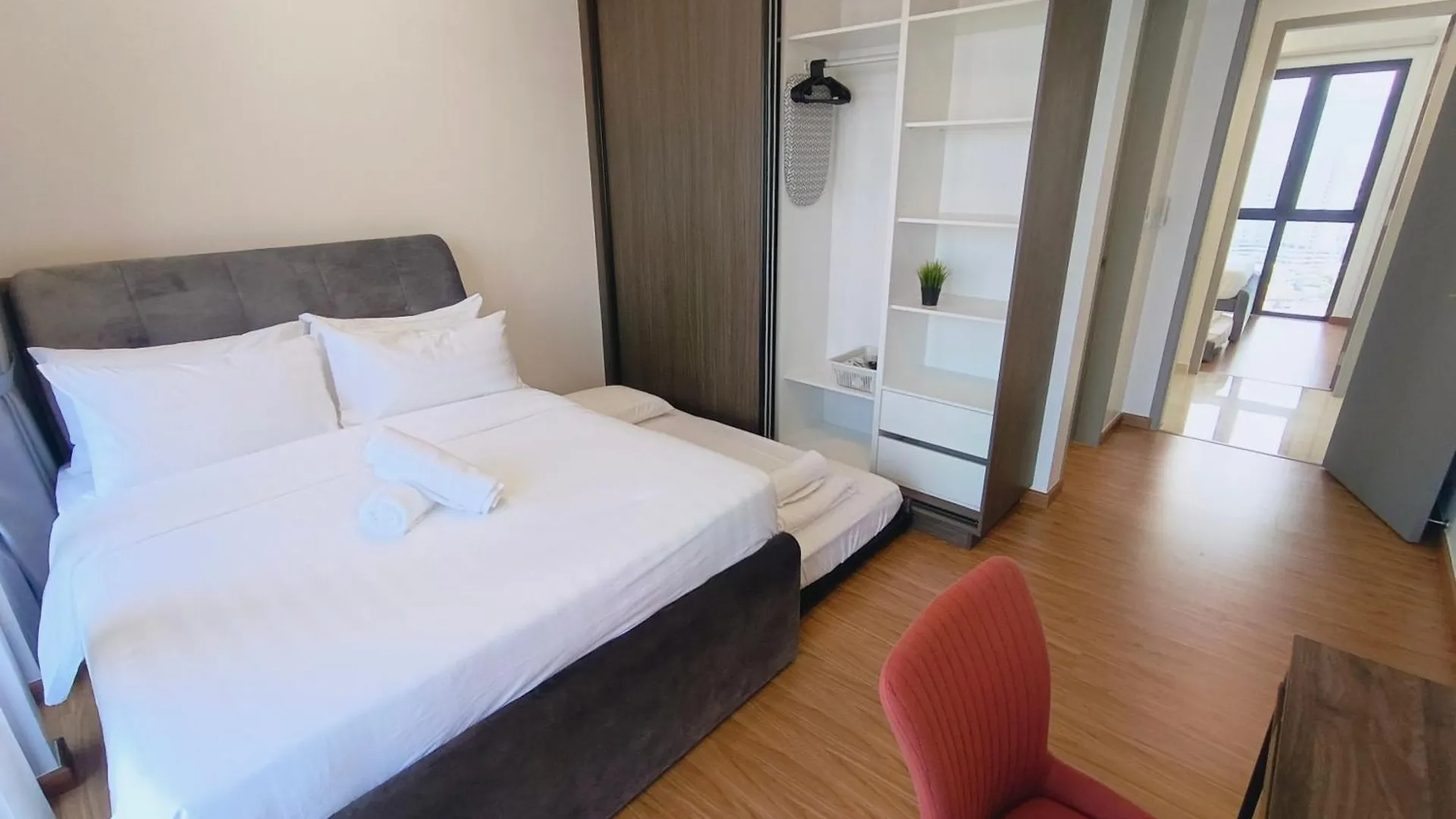 Rooftop Pool, Up To 6 Pax, 2 Bedrooms, 2 Bathrooms, 2 Car Parks By Star Home George Town Malaysia